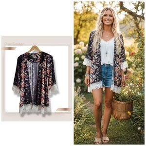 🌿The Wildflower Granny Yoke Cardigan - Black Floral with Scalloped Lace
